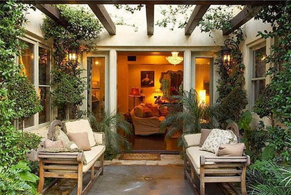 Top small outdoor patio tiny makeovers to appear large design ideas photos and diy makeovers